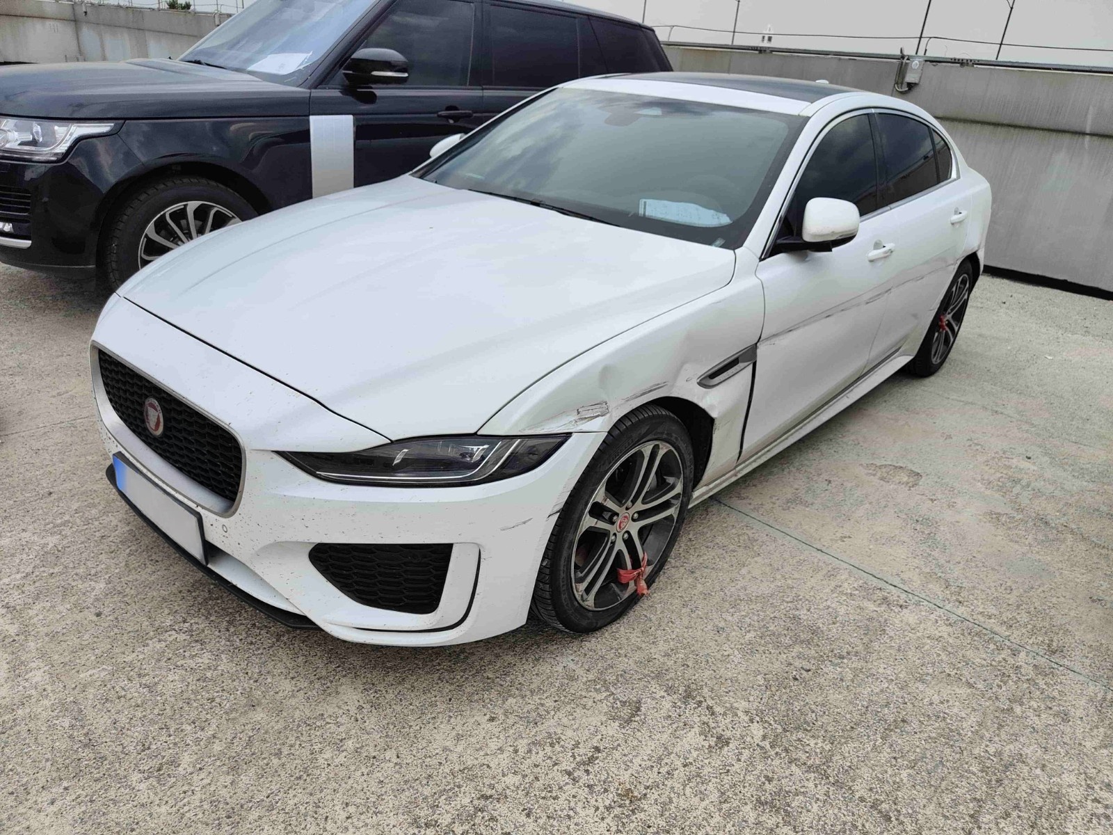 24�� �ݱ�XEL 2.0T