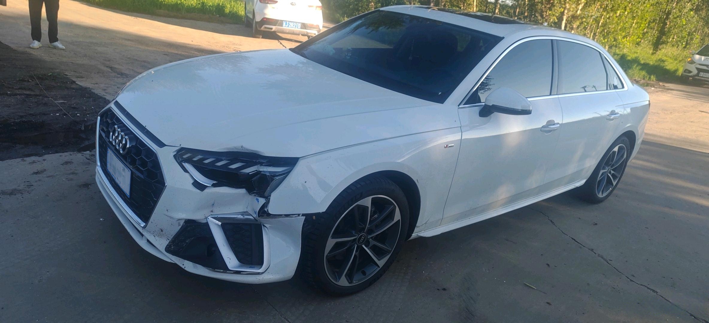 21�� �µ�A4L 40TFSI 2.0T
